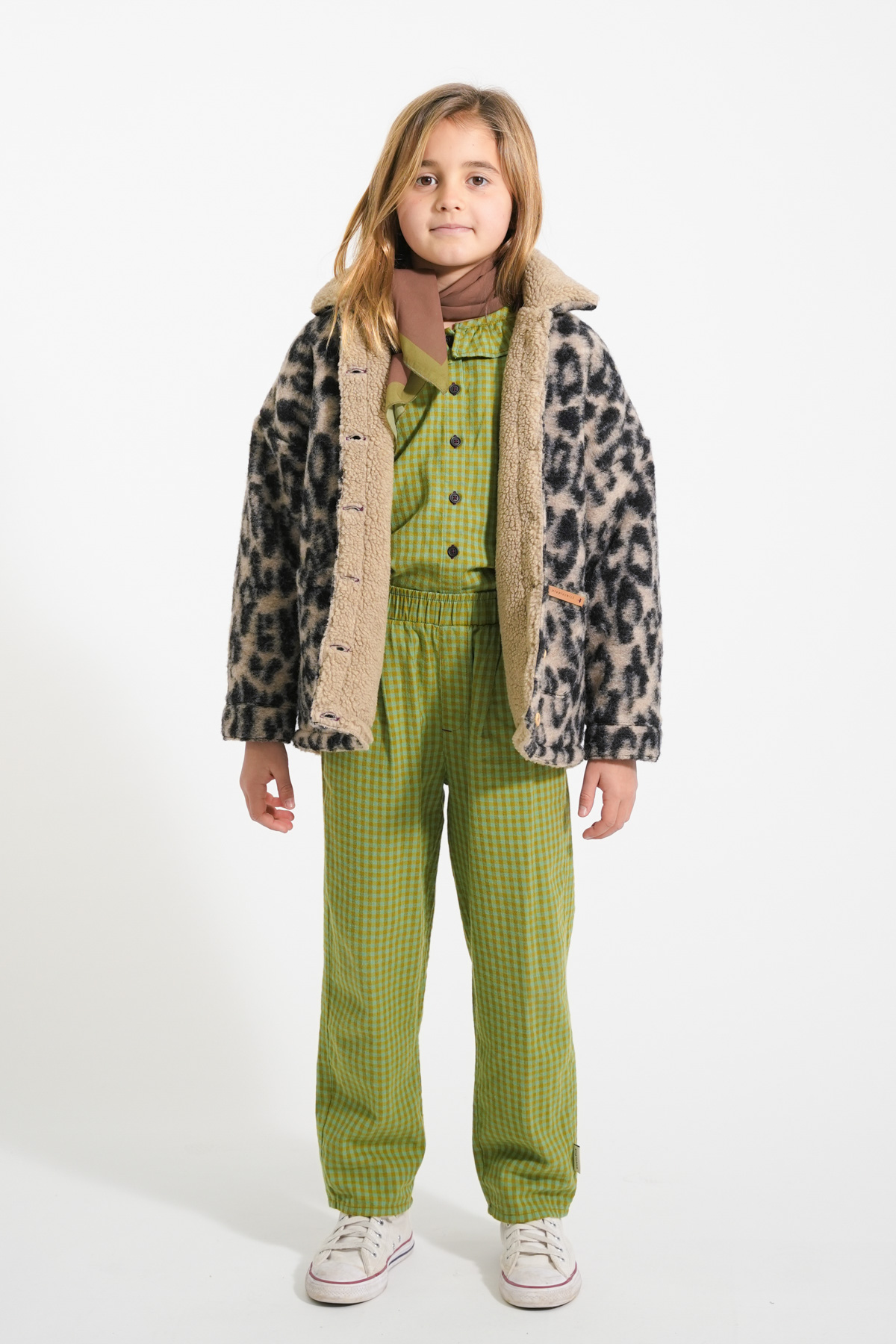 aw25-un2501a-k-3.jpg
